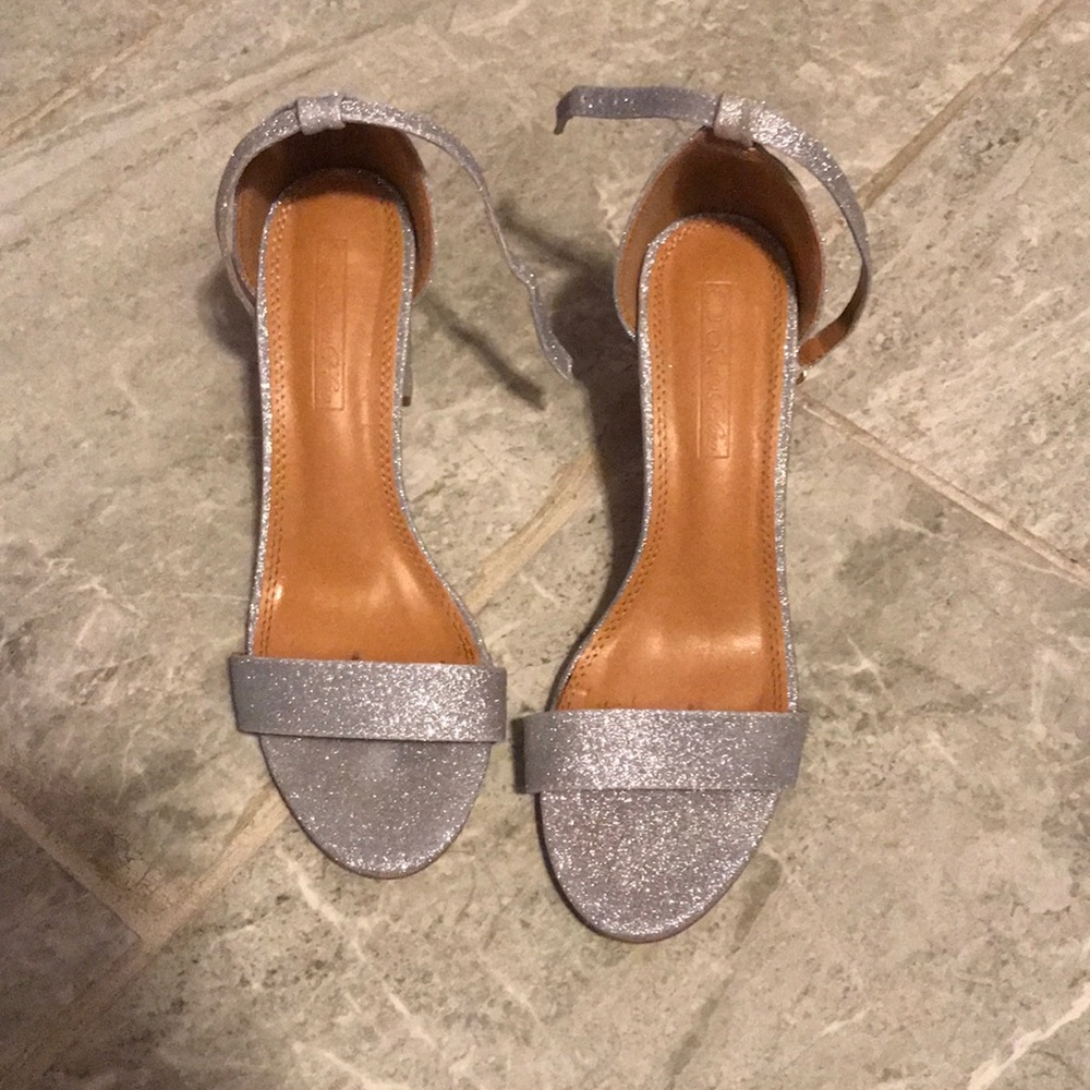 Open toe silver glitter high heel size 8